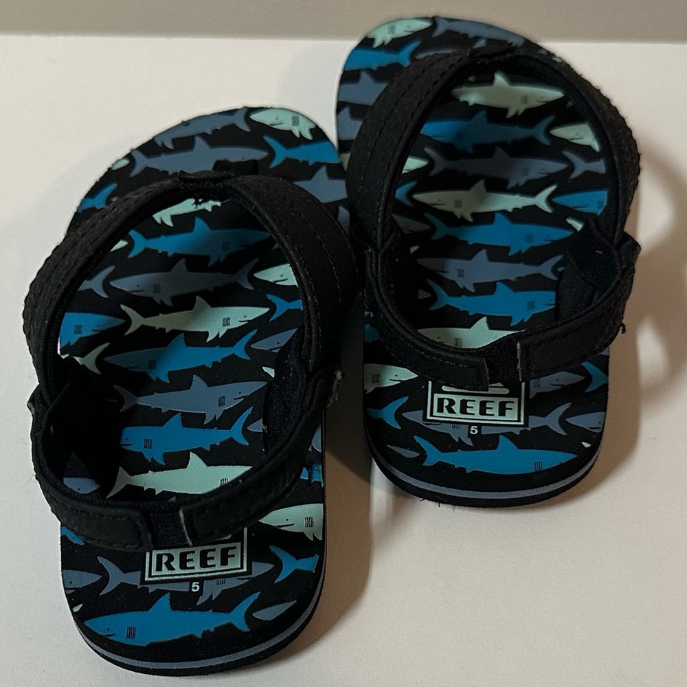REEF toddler flip flops
